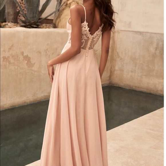 Beautiful gown maxi dress🌸 - Picture 2 of 10